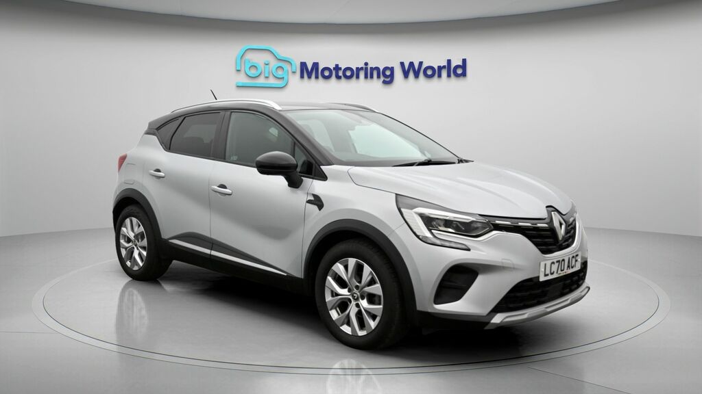 Renault Captur Iconic Black