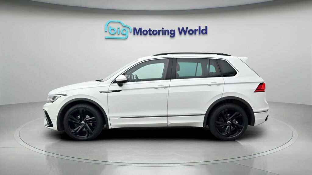 Volkswagen Tiguan R-line Edition DF72TYK White #4