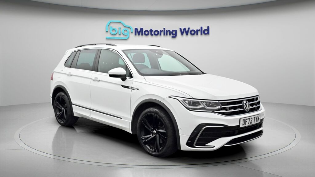 Volkswagen Tiguan R-line Edition DF72TYK White