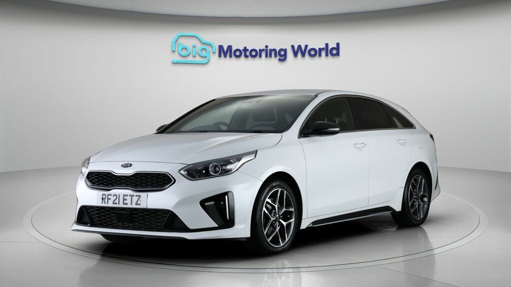 Kia Proceed Gt-line White #3