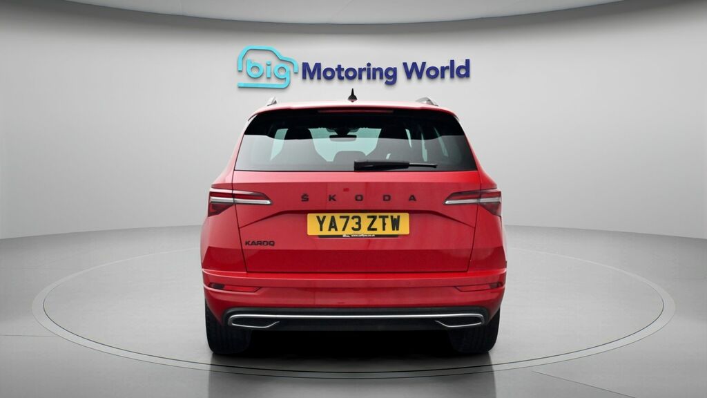Skoda Karoq Sportline Red #6