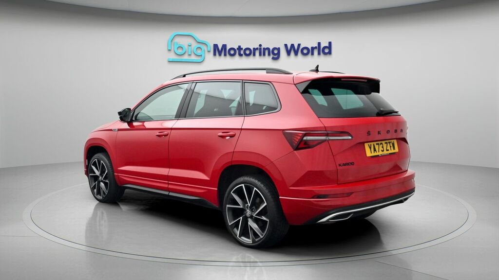 Skoda Karoq Sportline Red #5