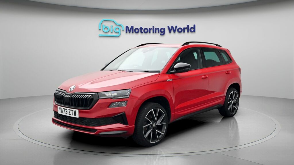 Skoda Karoq Sportline Red #3