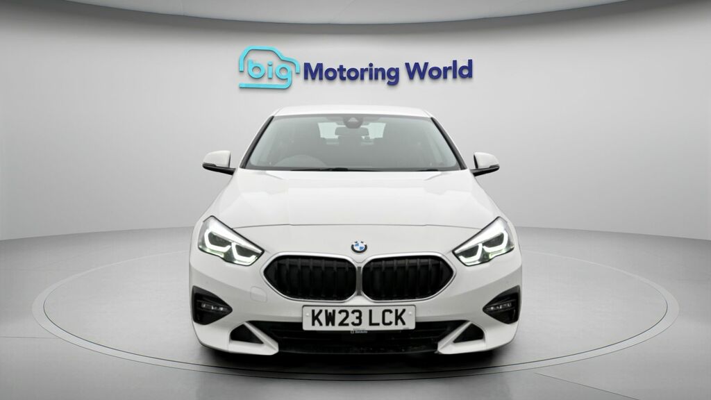 BMW 2 Series Gran Coupe Sport White #2
