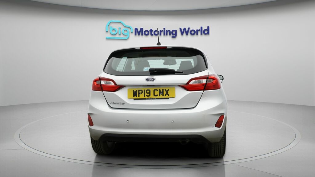 Ford Fiesta Zetec Silver #6