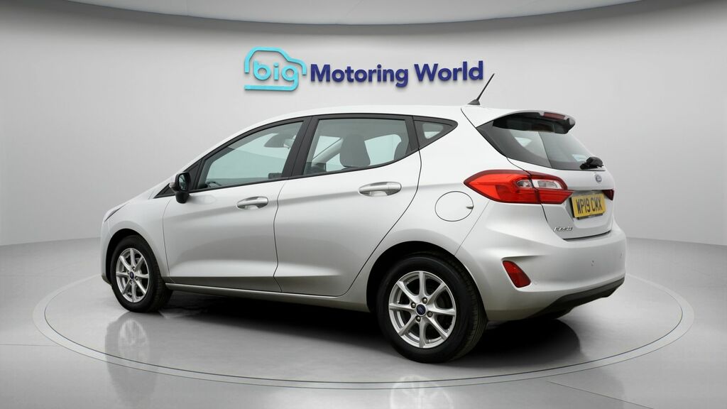 Ford Fiesta Zetec Silver #5