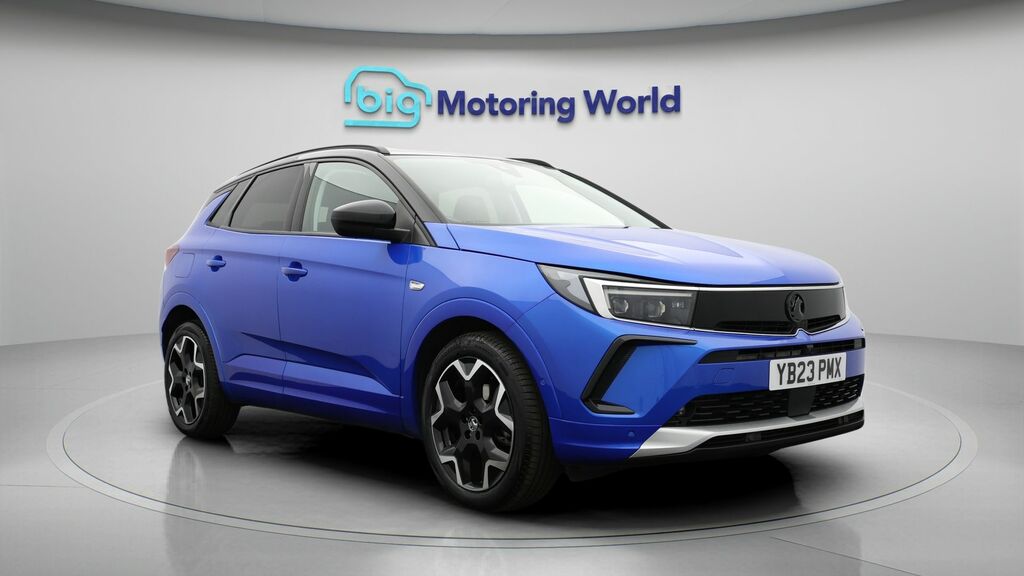 Vauxhall Grandland Ultimate Blue