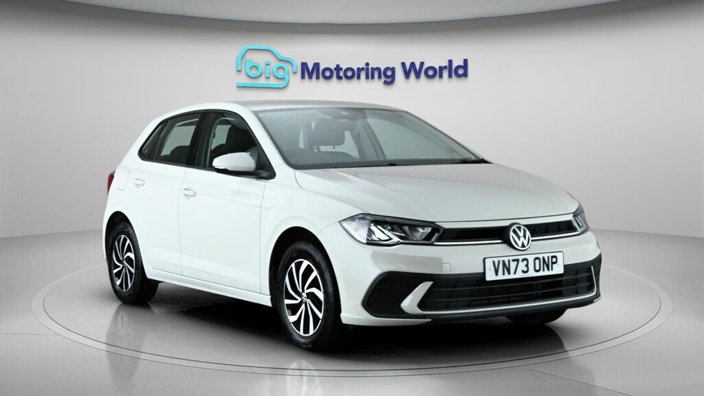 Volkswagen Polo Life Grey