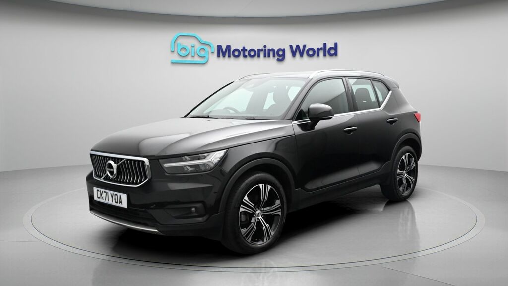 Volvo XC40 Inscription Pro Black #3