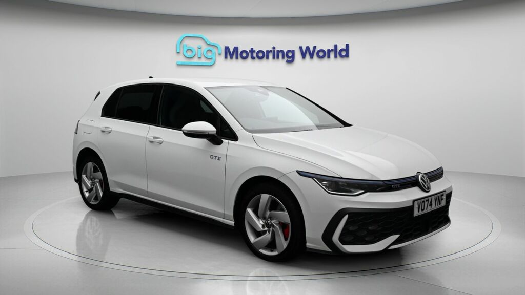 Volkswagen Golf Gte White