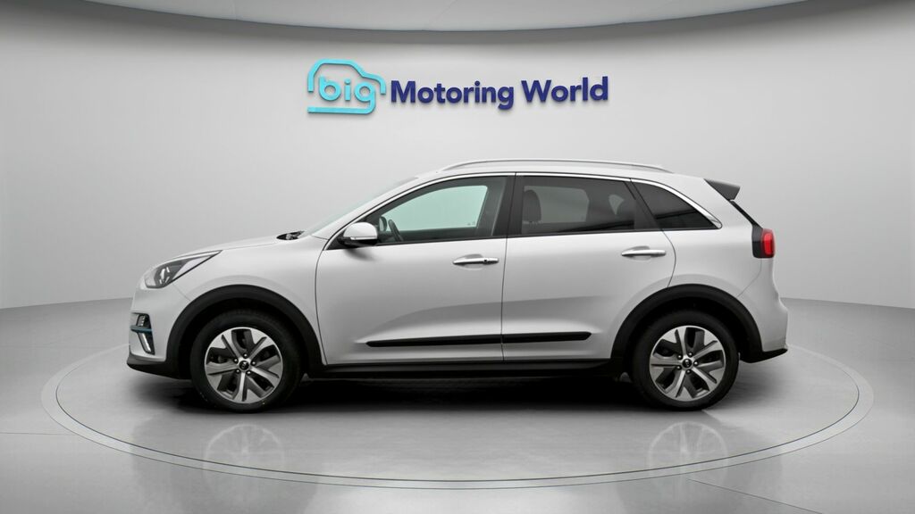 Kia Niro 3 Silver #4