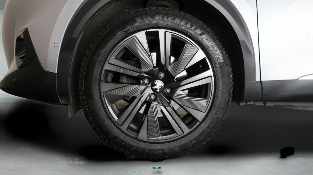 Peugeot e-2008 100Kw Allure 50Kwh White #18