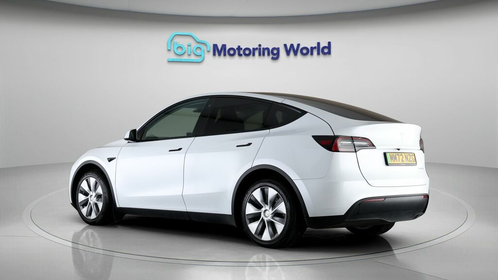 Tesla Model Y Long Range White #5