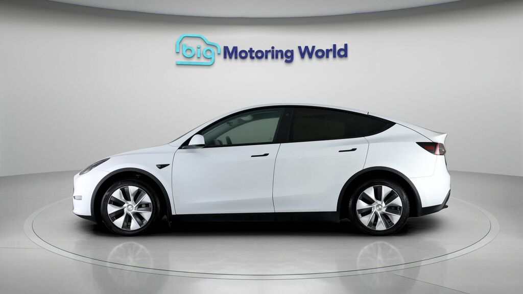 Tesla Model Y Long Range White #4