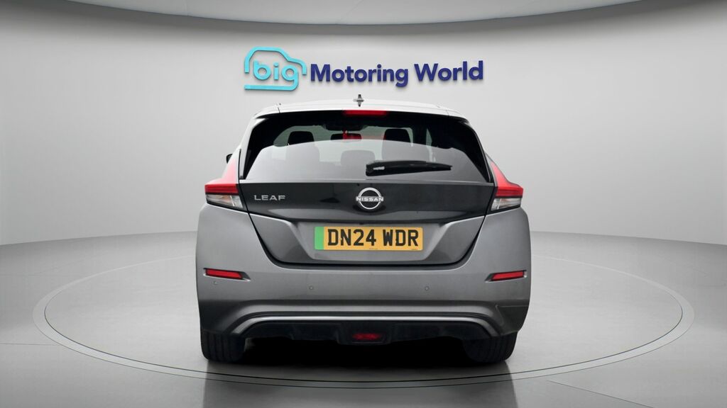 Nissan Leaf Tekna Grey #6