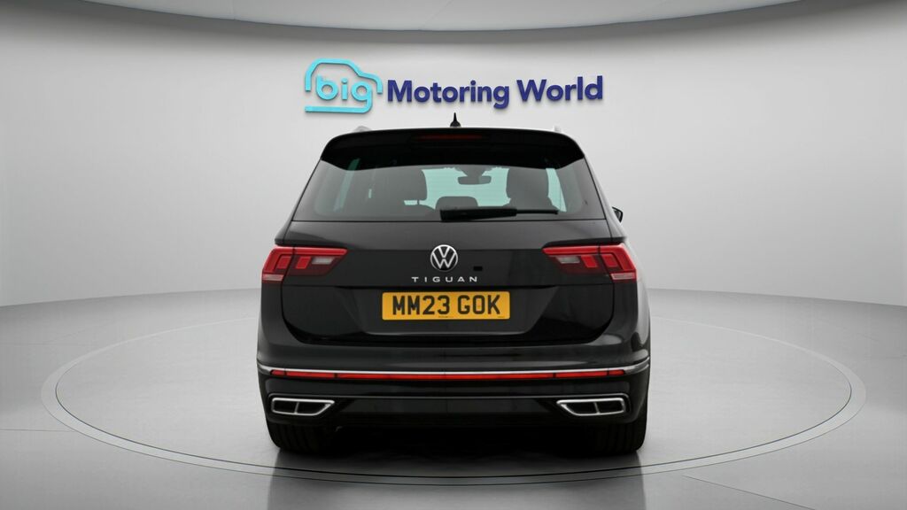 Volkswagen Tiguan R-line MM23GOK Black #6