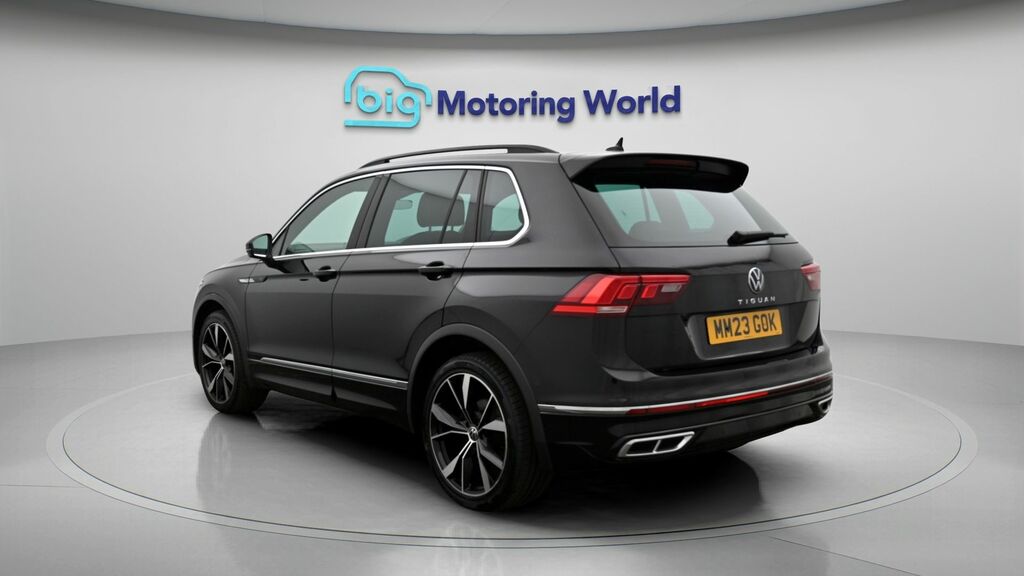 Volkswagen Tiguan R-line MM23GOK Black #5