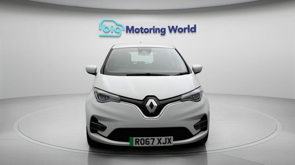 Renault Zoe Iconic White #2