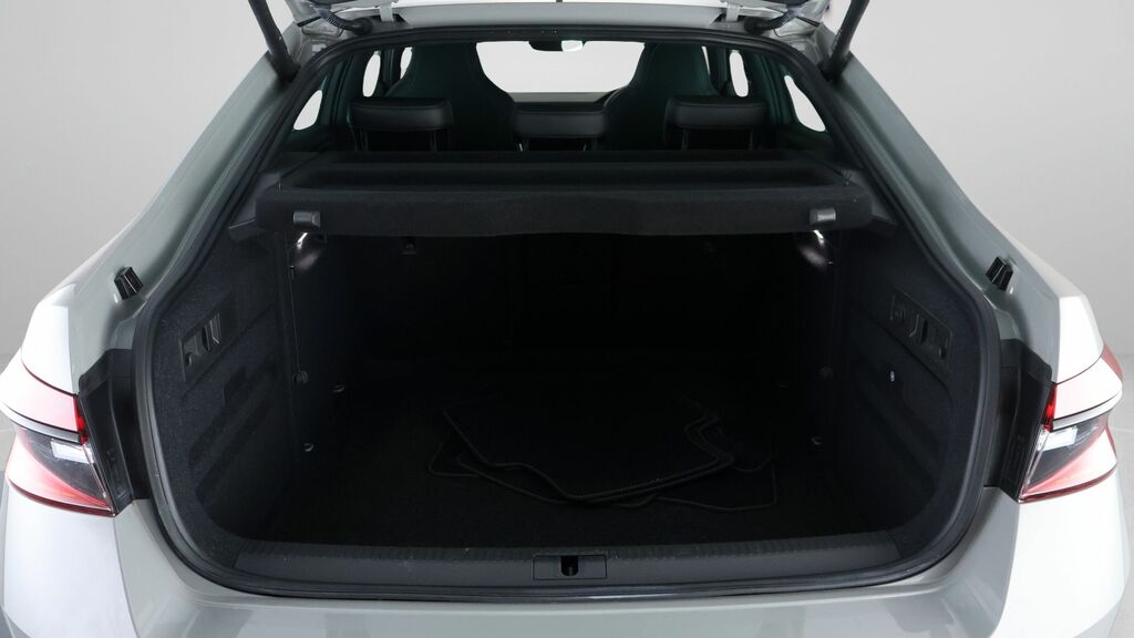 Skoda Superb 1.5 Tsi 150Ps Se Silver #17