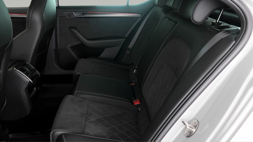 Skoda Superb 1.5 Tsi 150Ps Se Silver #16