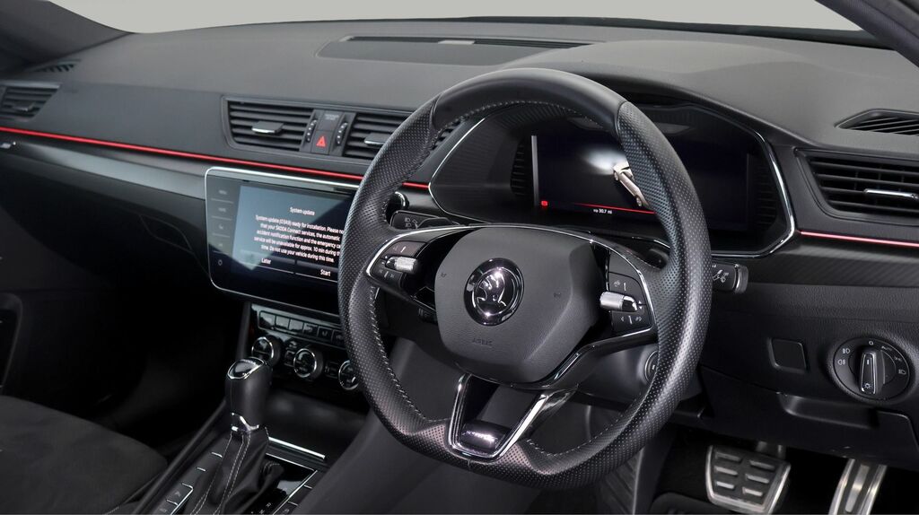 Skoda Superb 1.5 Tsi 150Ps Se Silver #9