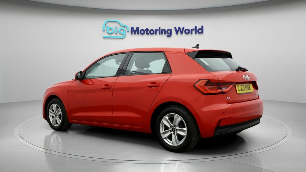 Audi A1 Technik Red #5
