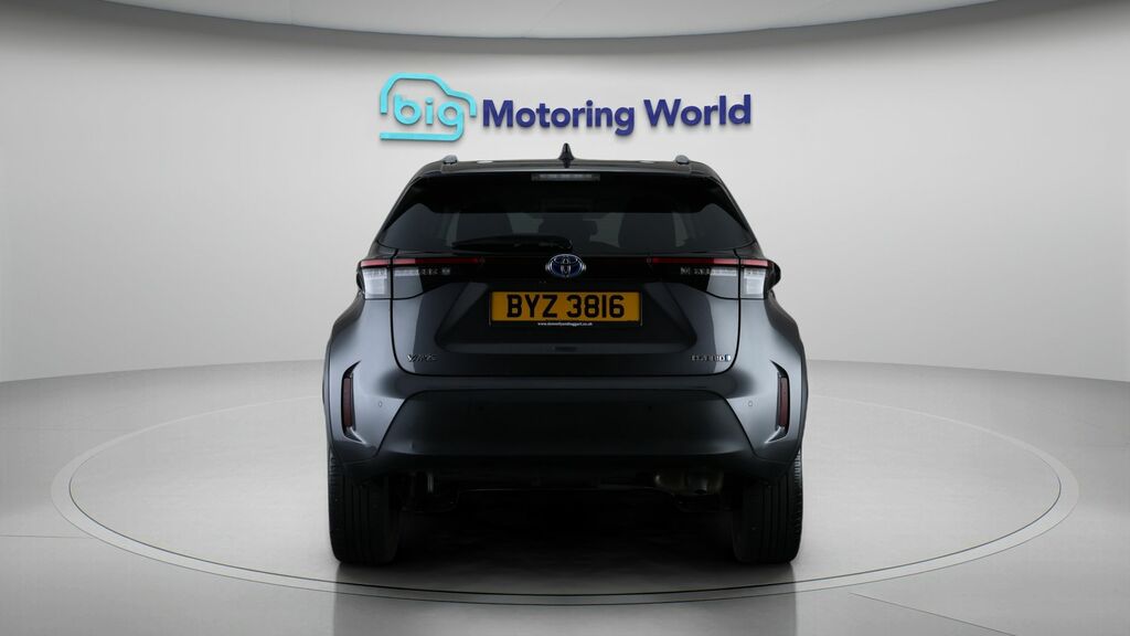 Toyota Yaris Cross Excel Grey #6
