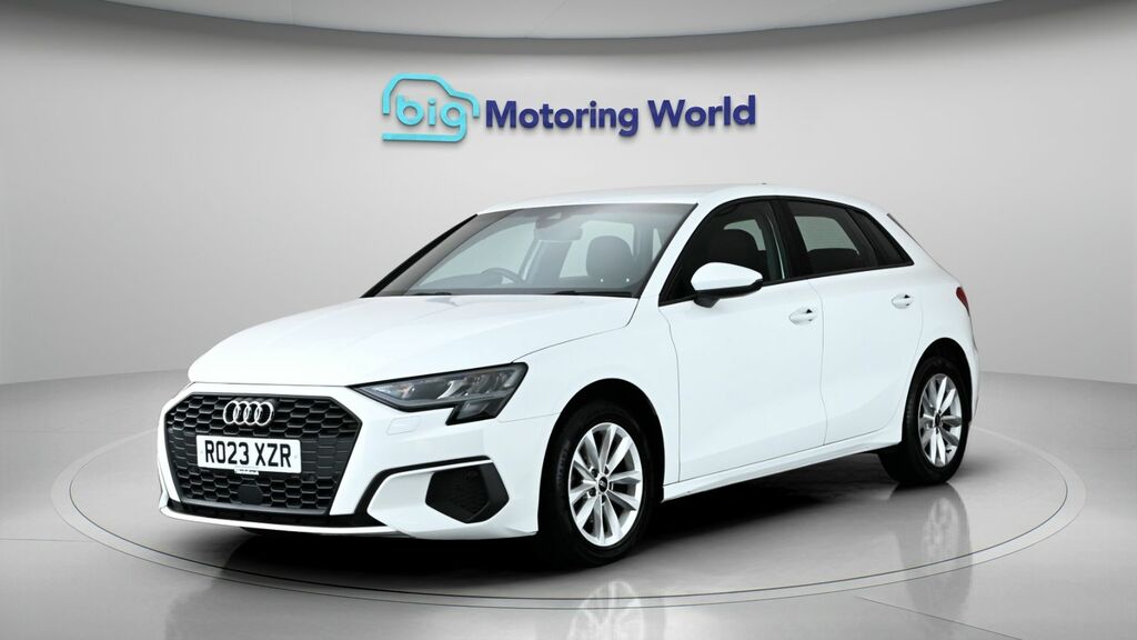 Audi A3 Technik White #3
