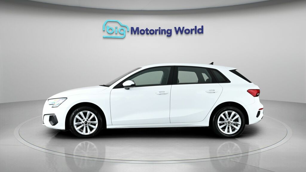 Audi A3 Technik White #4