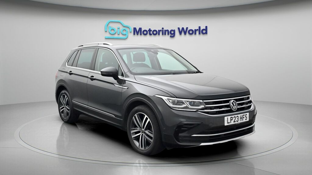Volkswagen Tiguan Elegance Grey
