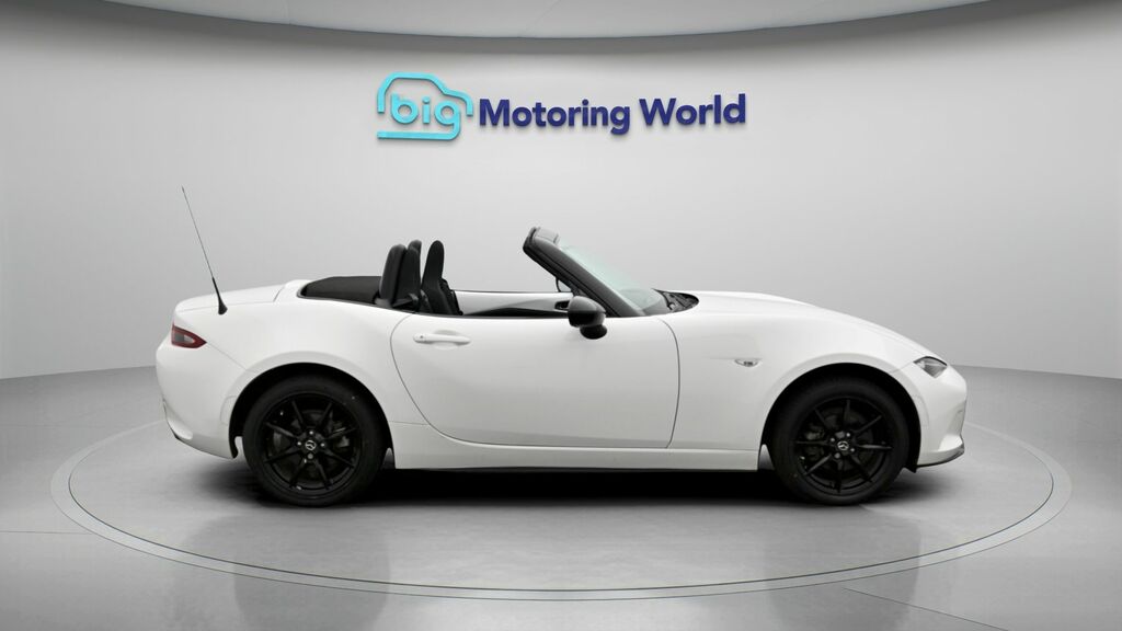 Mazda MX-5 Mx-5 Sport Silver #8