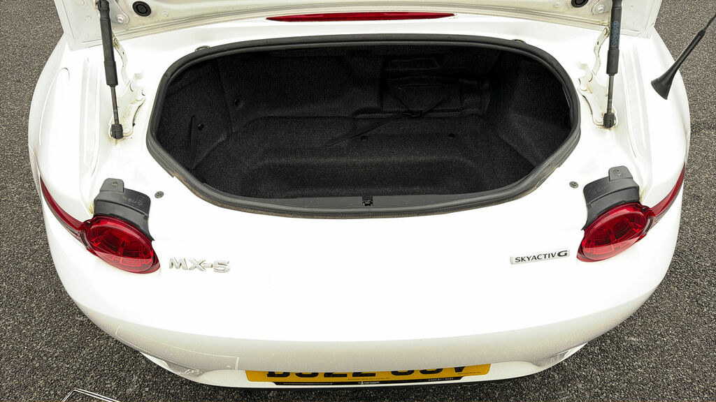 Mazda MX-5 Mx-5 Sport Silver #15