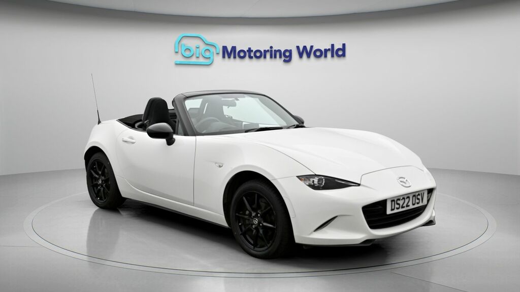 Mazda MX-5 Se-l White
