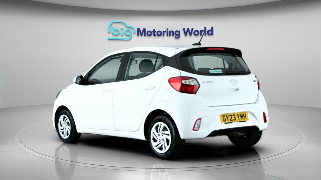 Hyundai I10 Se White #5