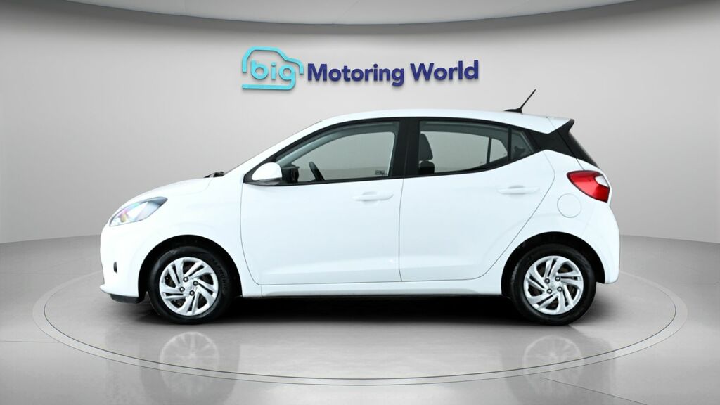 Hyundai I10 Se White #4