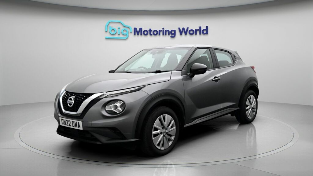Nissan Juke Acenta Grey #3