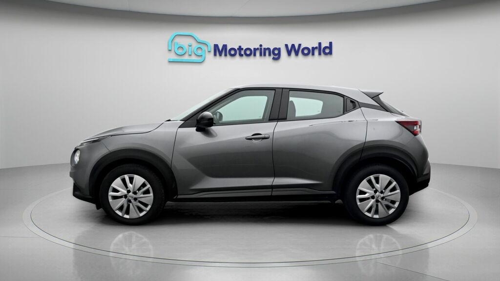 Nissan Juke Acenta Grey #4