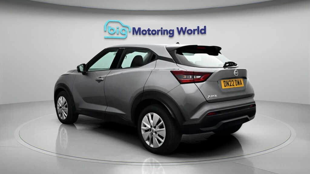 Nissan Juke Acenta Grey #5