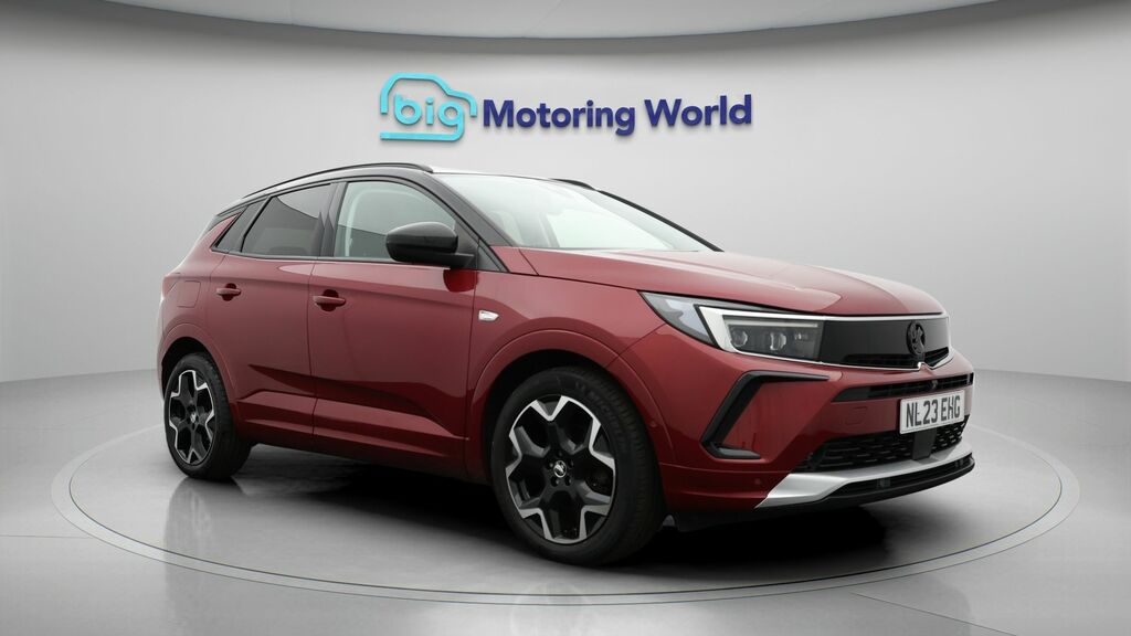 Vauxhall Grandland Ultimate Red