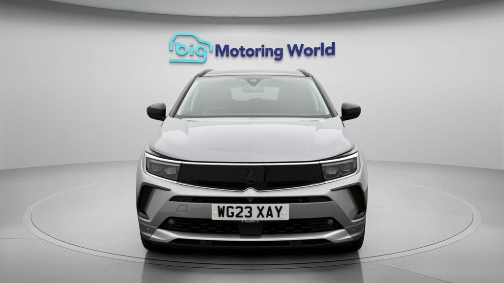 Vauxhall Grandland Ultimate Grey #2