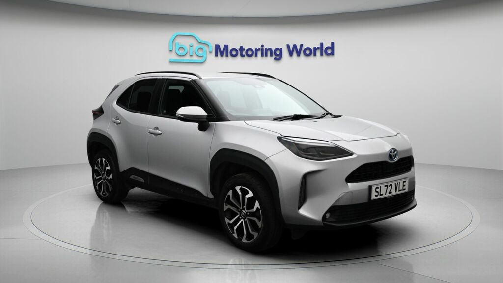 Toyota Yaris Cross Design Silver
