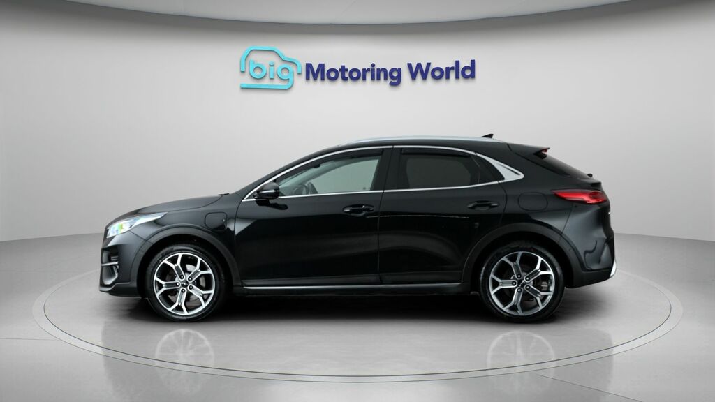 Kia Xceed 4 Black #4