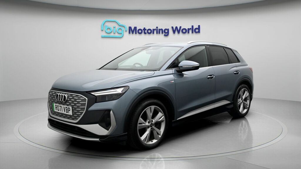 Audi Q4 E Tron S Line Blue #3