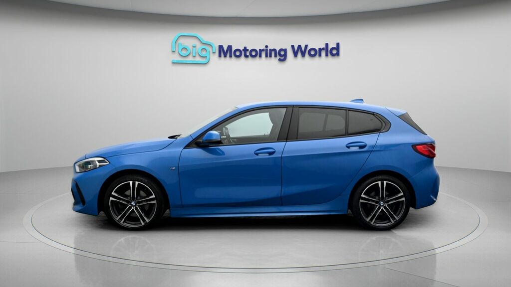 BMW 1 Series M Sport HN71FBG Blue #4