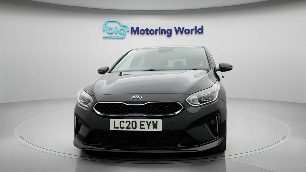 Kia Proceed Gt-line Black #2