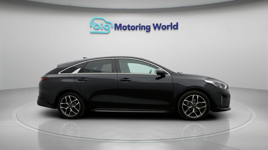 Kia Proceed 1.4T Gdi Isg Gt-line Black #8