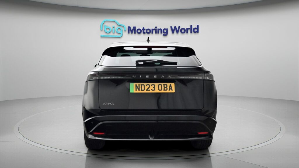 Nissan Ariya Evolve Black #6