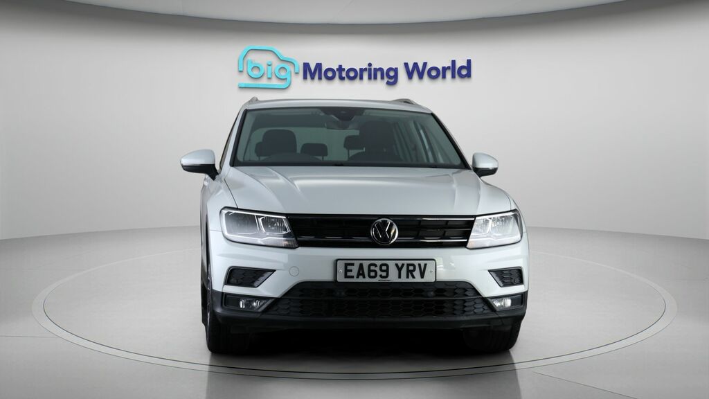 Volkswagen Tiguan Match White #2