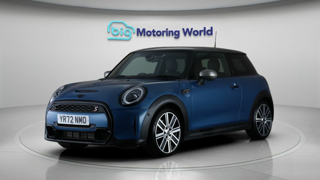 Mini Hatch Cooper S Exclusive YR72NMO Blue #3