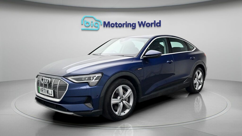 Audi E-tron Technik Blue #3